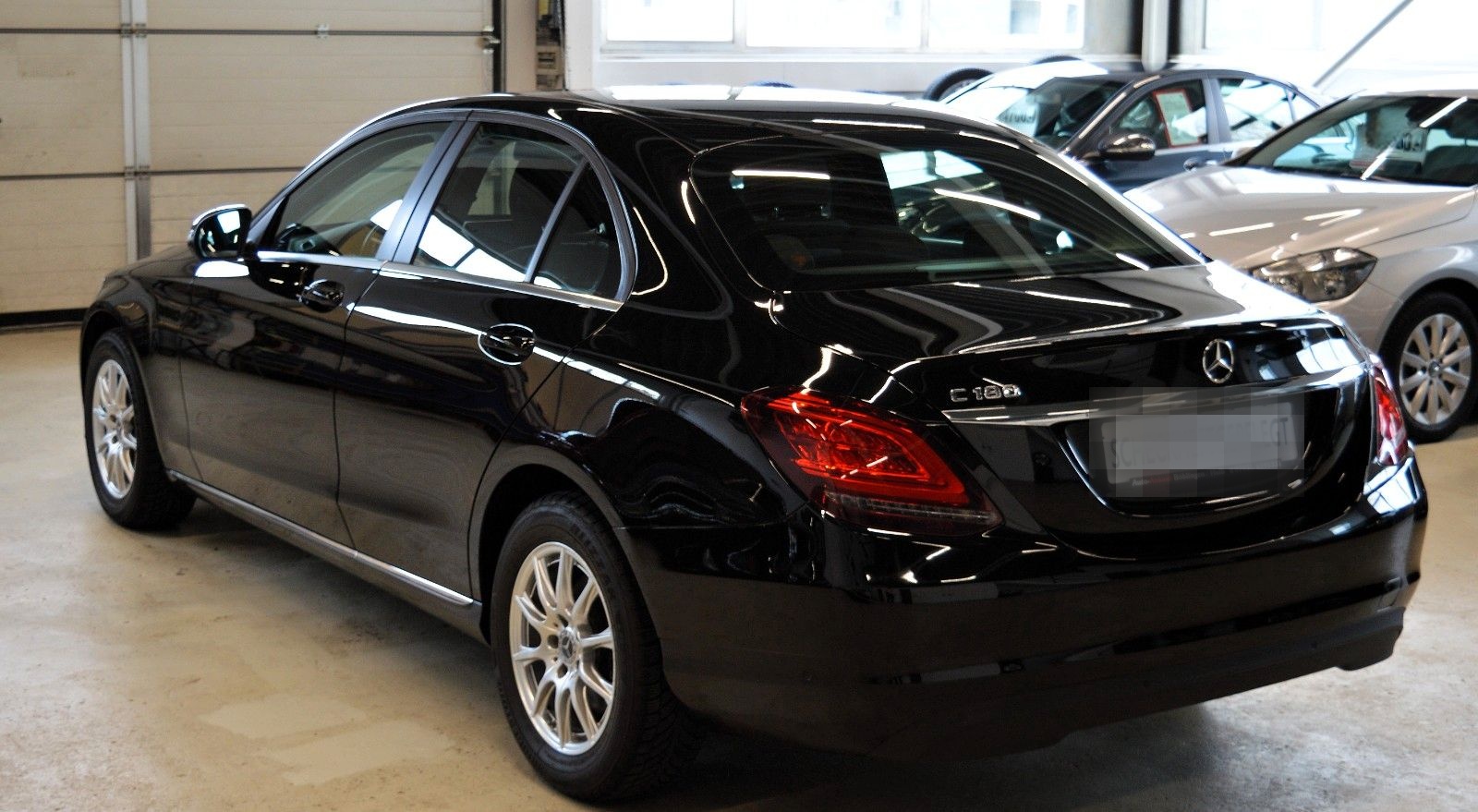Mercedes-Benz C 180/LED/Scheckheftgepflegt/Kamera/orig.52018km foto 5