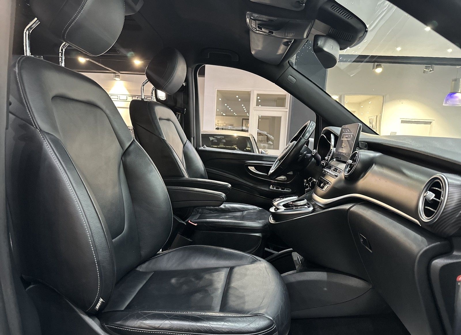 Mercedes-Benz V 250d Lang AMG*PANO*360K*AHK*LEDER*TISCH*BURMES foto 12