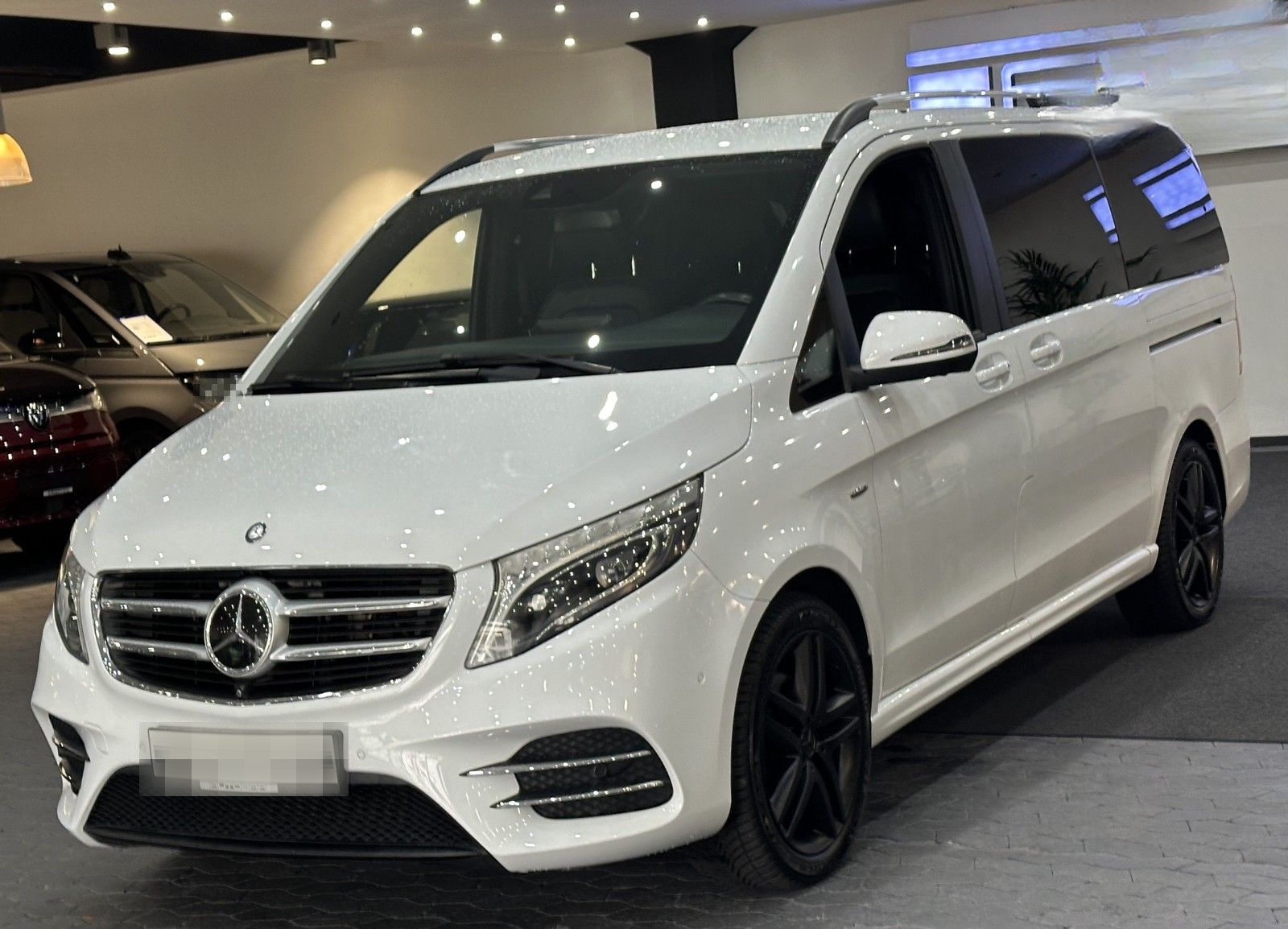 Mercedes-Benz V 250d Lang AMG*PANO*360K*AHK*LEDER*TISCH*BURMES foto 4