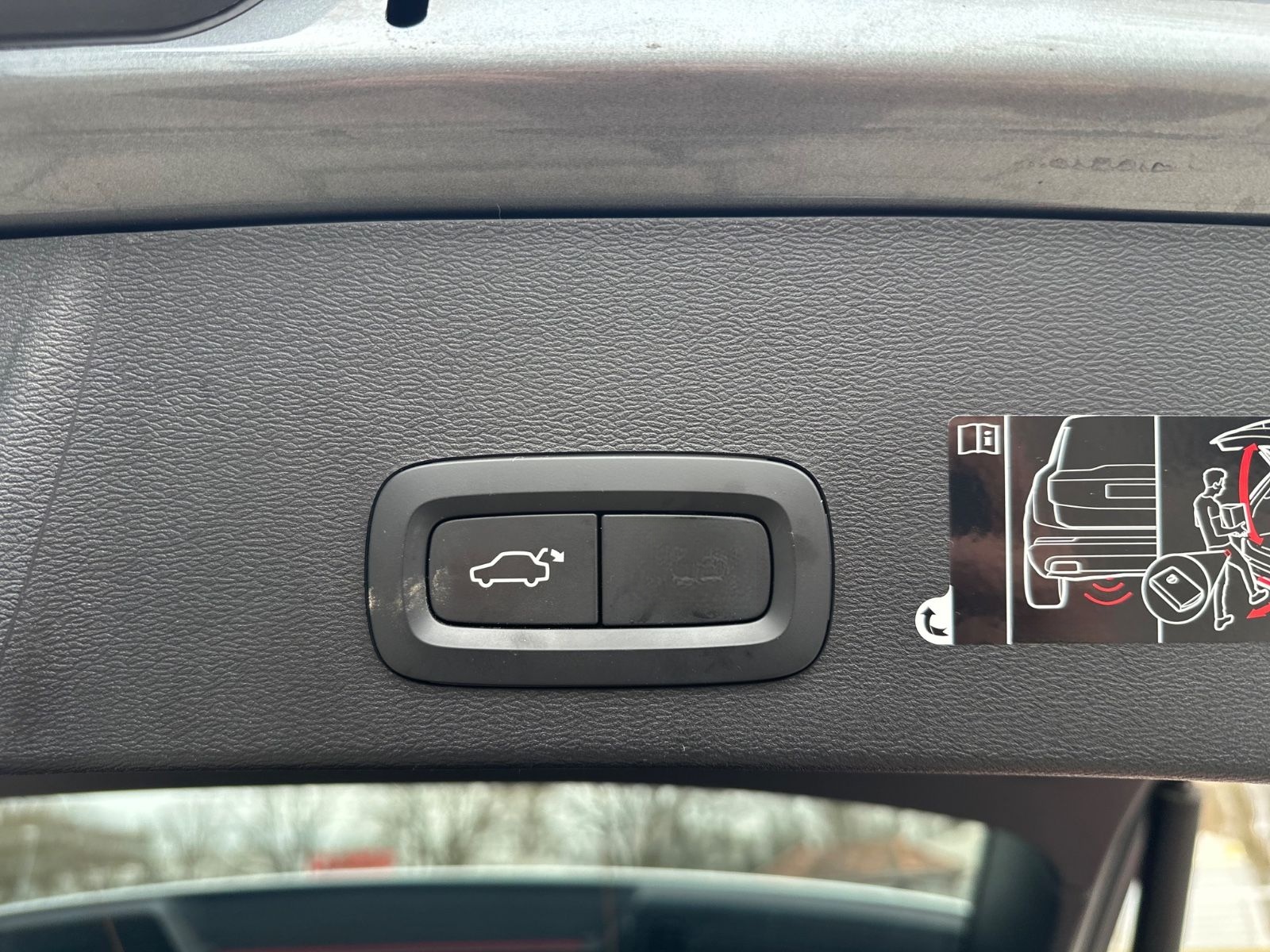 Volvo XC40 Momentum AWD LED HARMAN KARDON NAVI foto 11