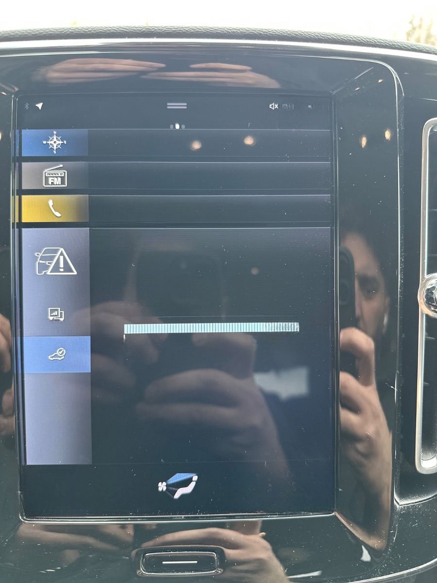 Volvo XC40 Momentum AWD LED HARMAN KARDON NAVI foto 24