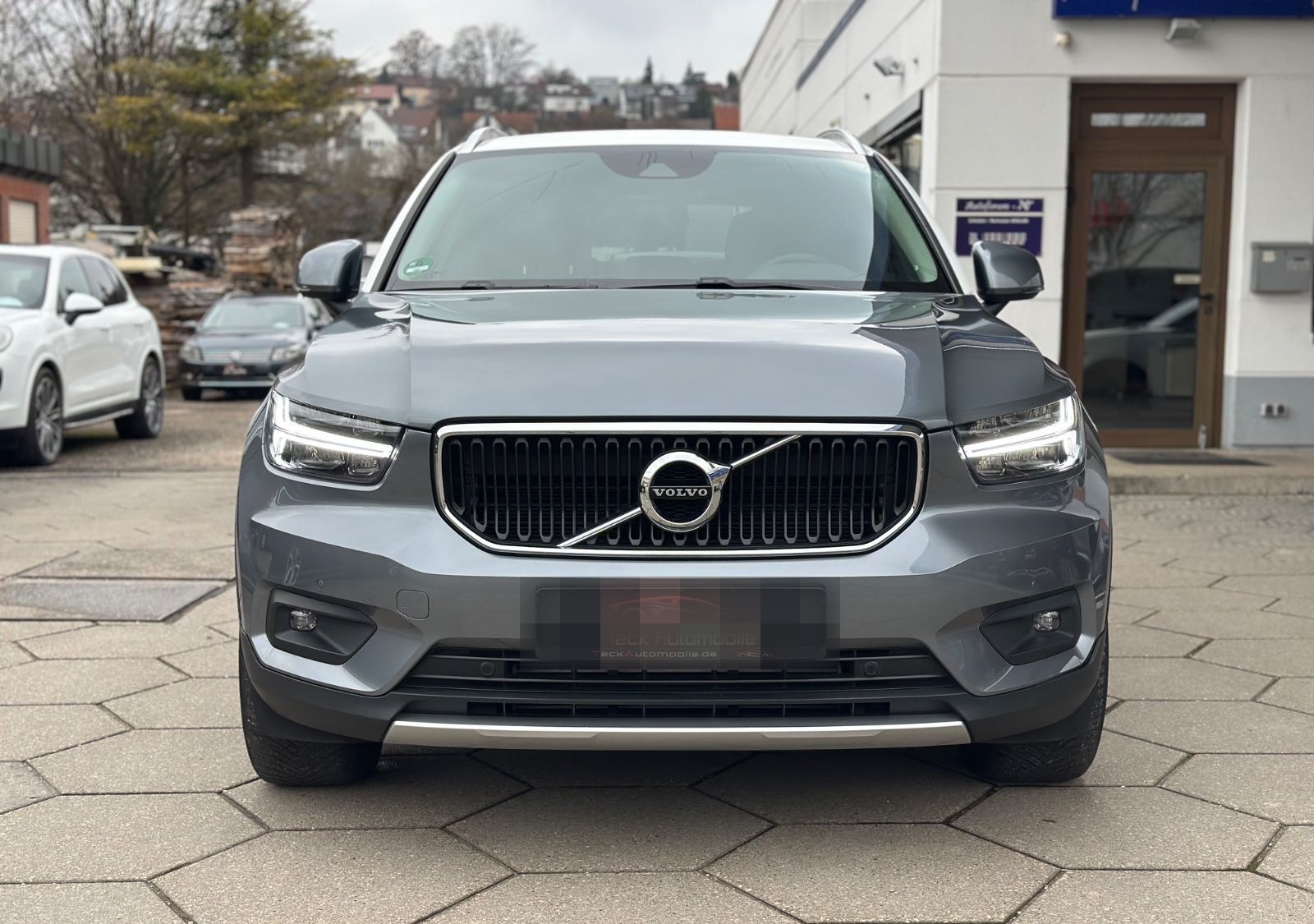 Volvo XC40 Momentum AWD LED HARMAN KARDON NAVI foto 4