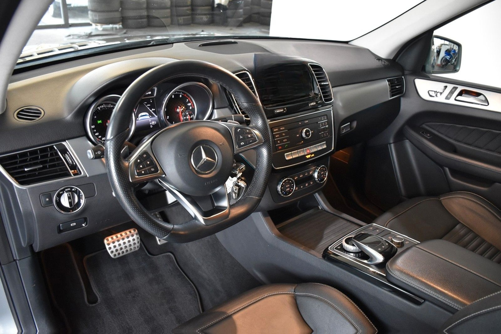 Mercedes-Benz GLE 400 4Matic 7G AMG LINE INT"DISTRONIC"ESD"LED foto 11