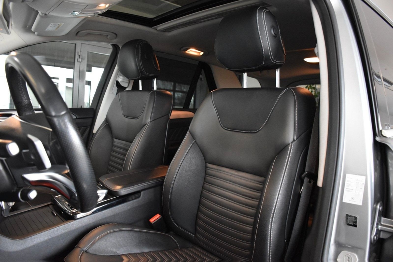 Mercedes-Benz GLE 400 4Matic 7G AMG LINE INT"DISTRONIC"ESD"LED foto 13