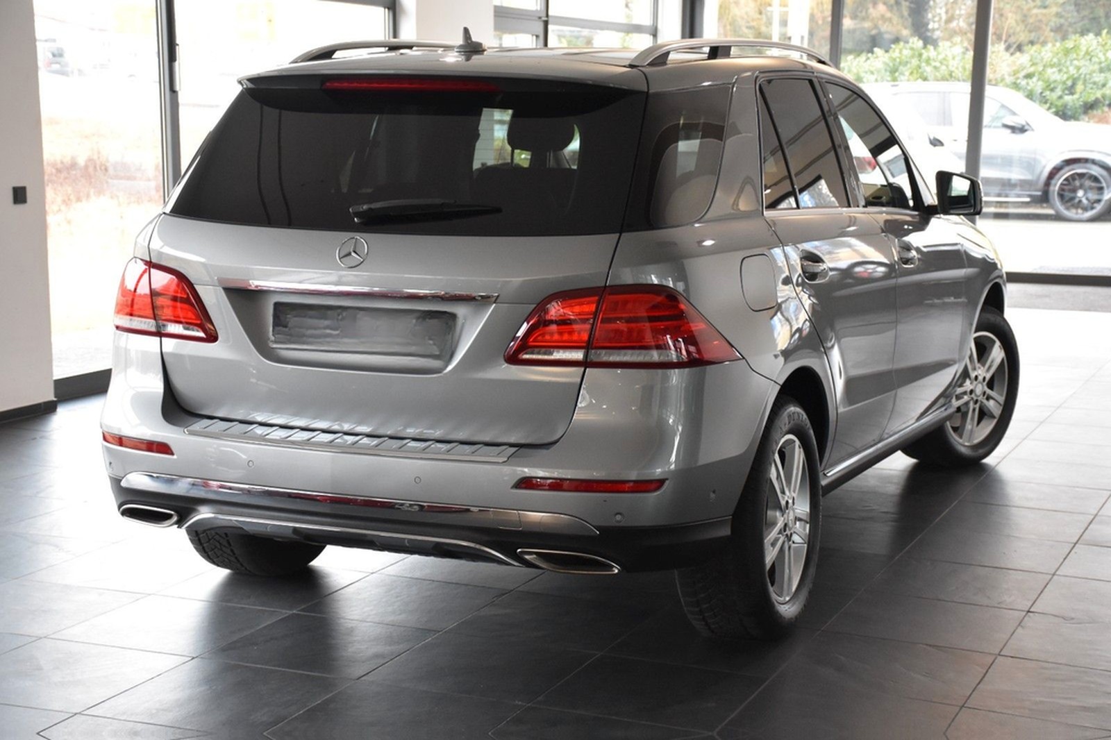 Mercedes-Benz GLE 400 4Matic 7G AMG LINE INT"DISTRONIC"ESD"LED foto 3