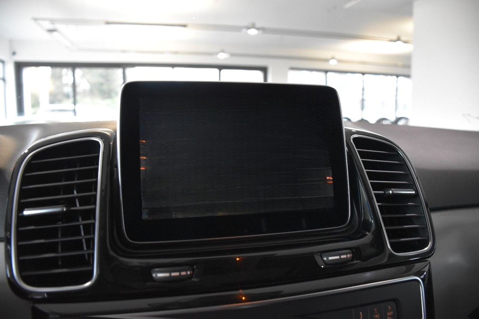 Mercedes-Benz GLE 400 4Matic 7G AMG LINE INT"DISTRONIC"ESD"LED foto 34