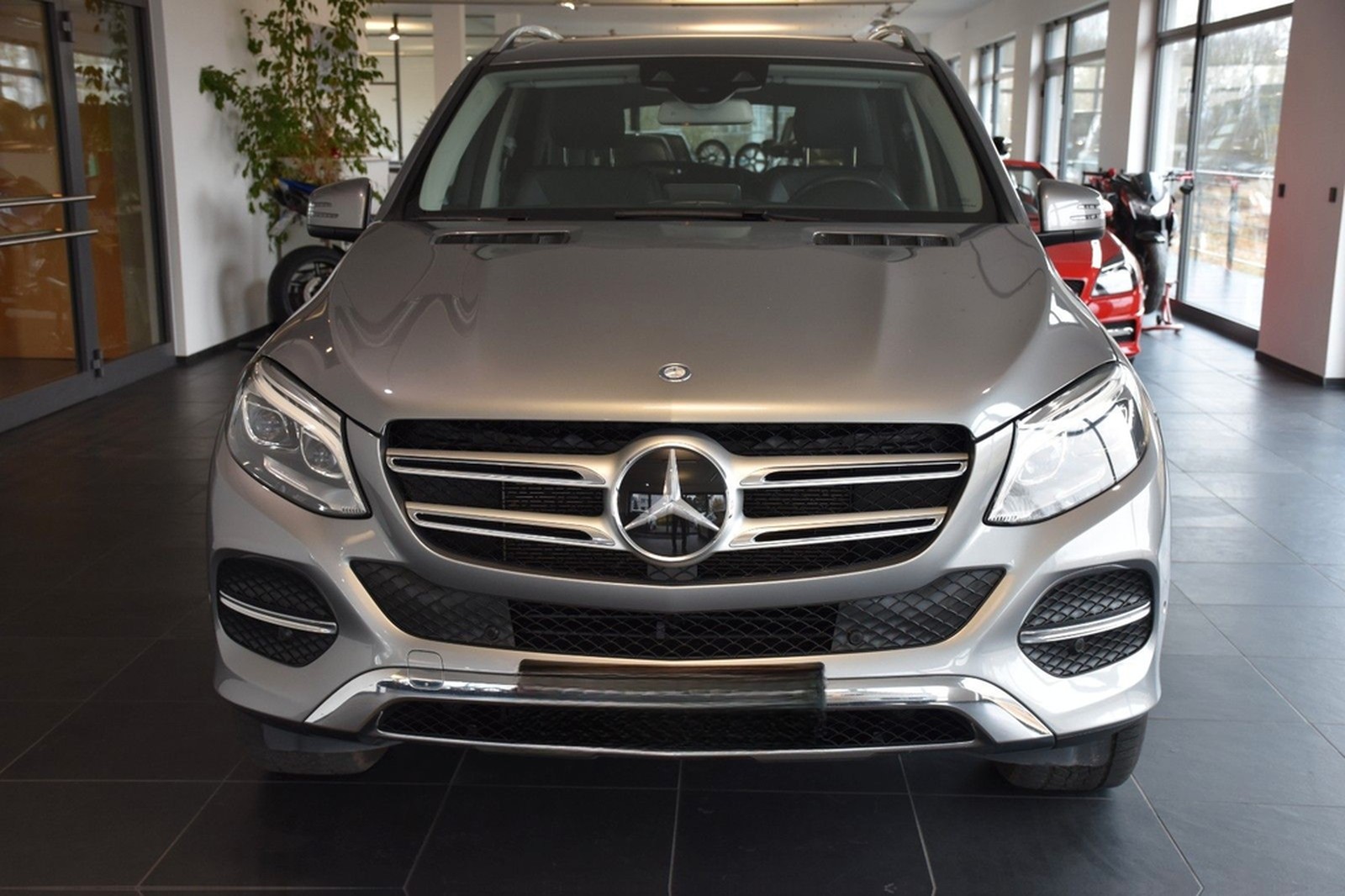 Mercedes-Benz GLE 400 4Matic 7G AMG LINE INT"DISTRONIC"ESD"LED foto 6