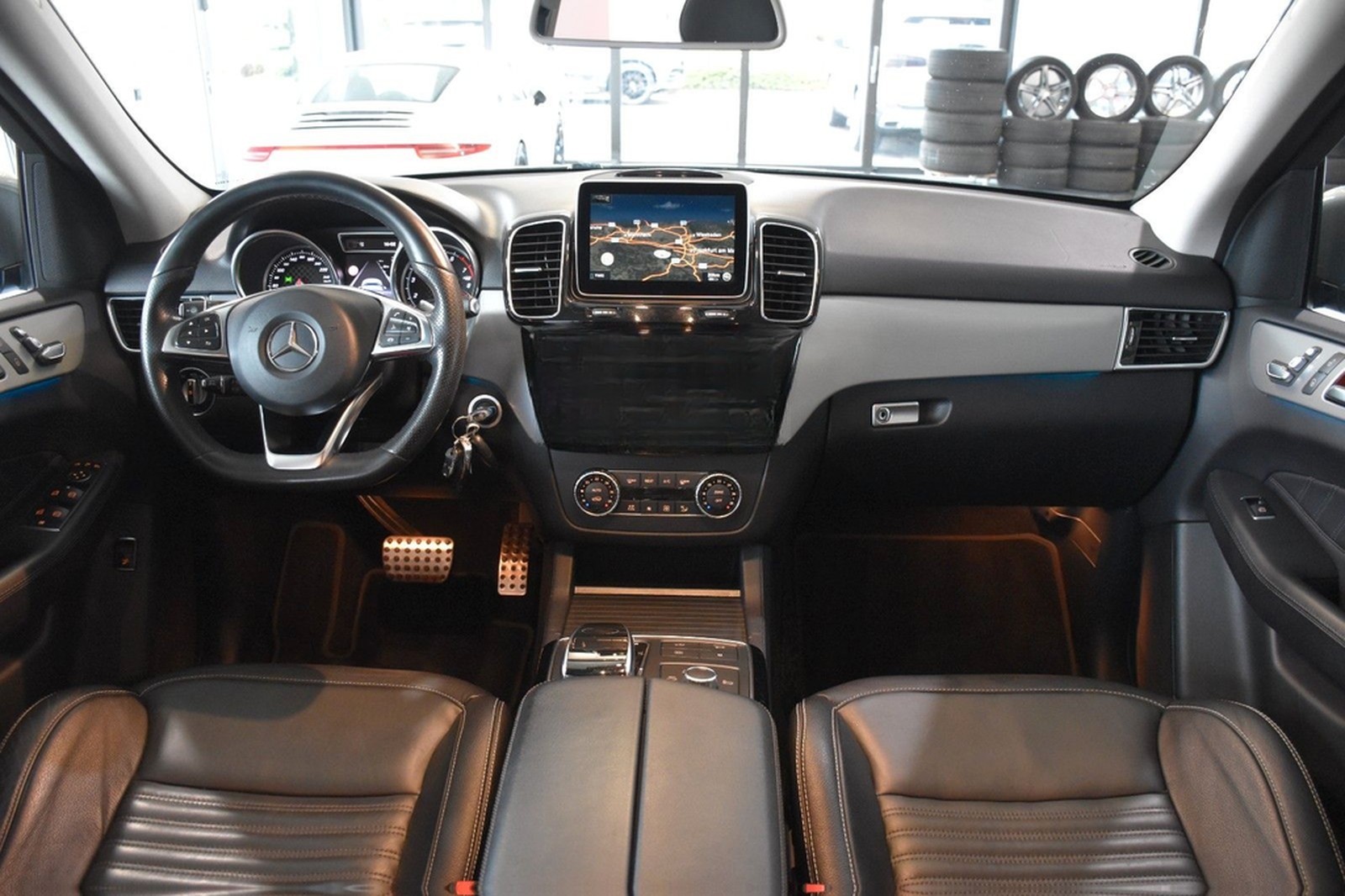 Mercedes-Benz GLE 400 4Matic 7G AMG LINE INT"DISTRONIC"ESD"LED foto 8