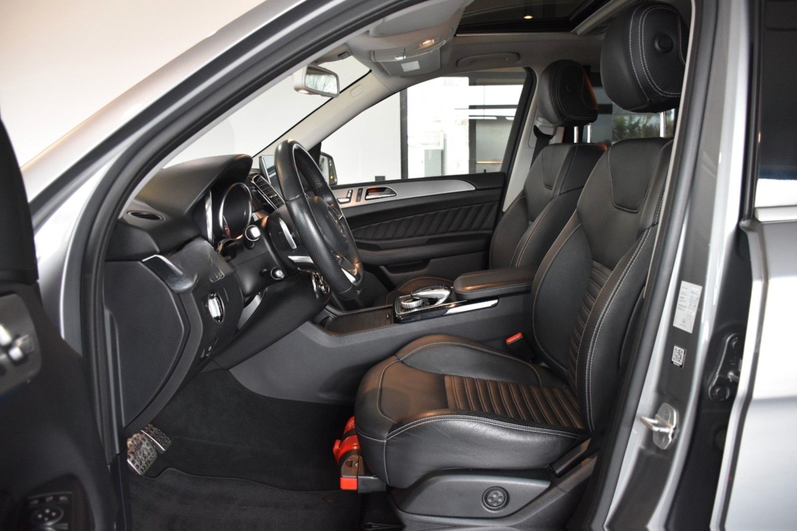 Mercedes-Benz GLE 400 4Matic 7G AMG LINE INT"DISTRONIC"ESD"LED foto 10