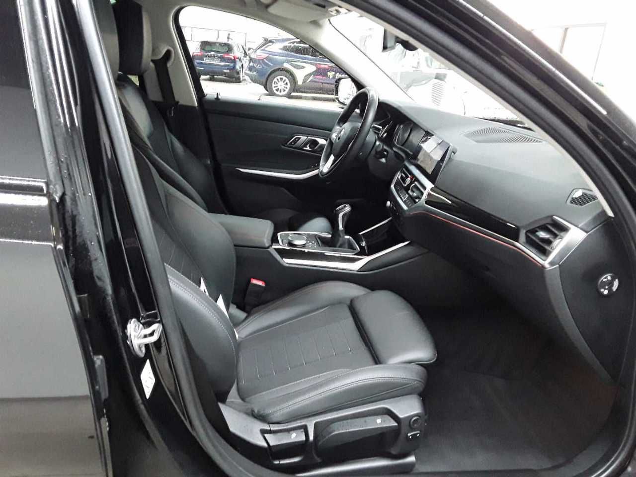 BMW 318d Touring Sport Line Navi SHZ LED foto 11