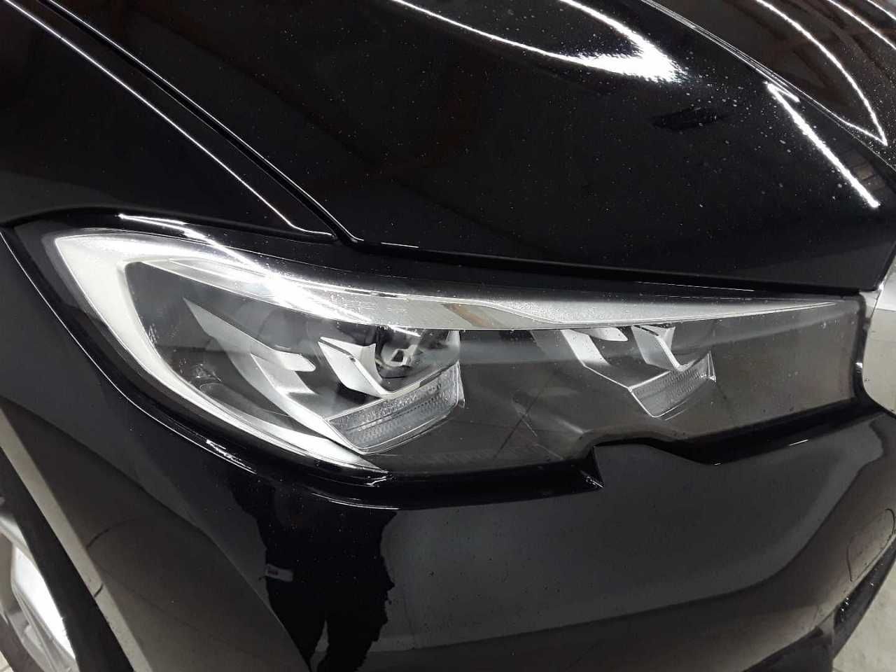 BMW 318d Touring Sport Line Navi SHZ LED foto 14