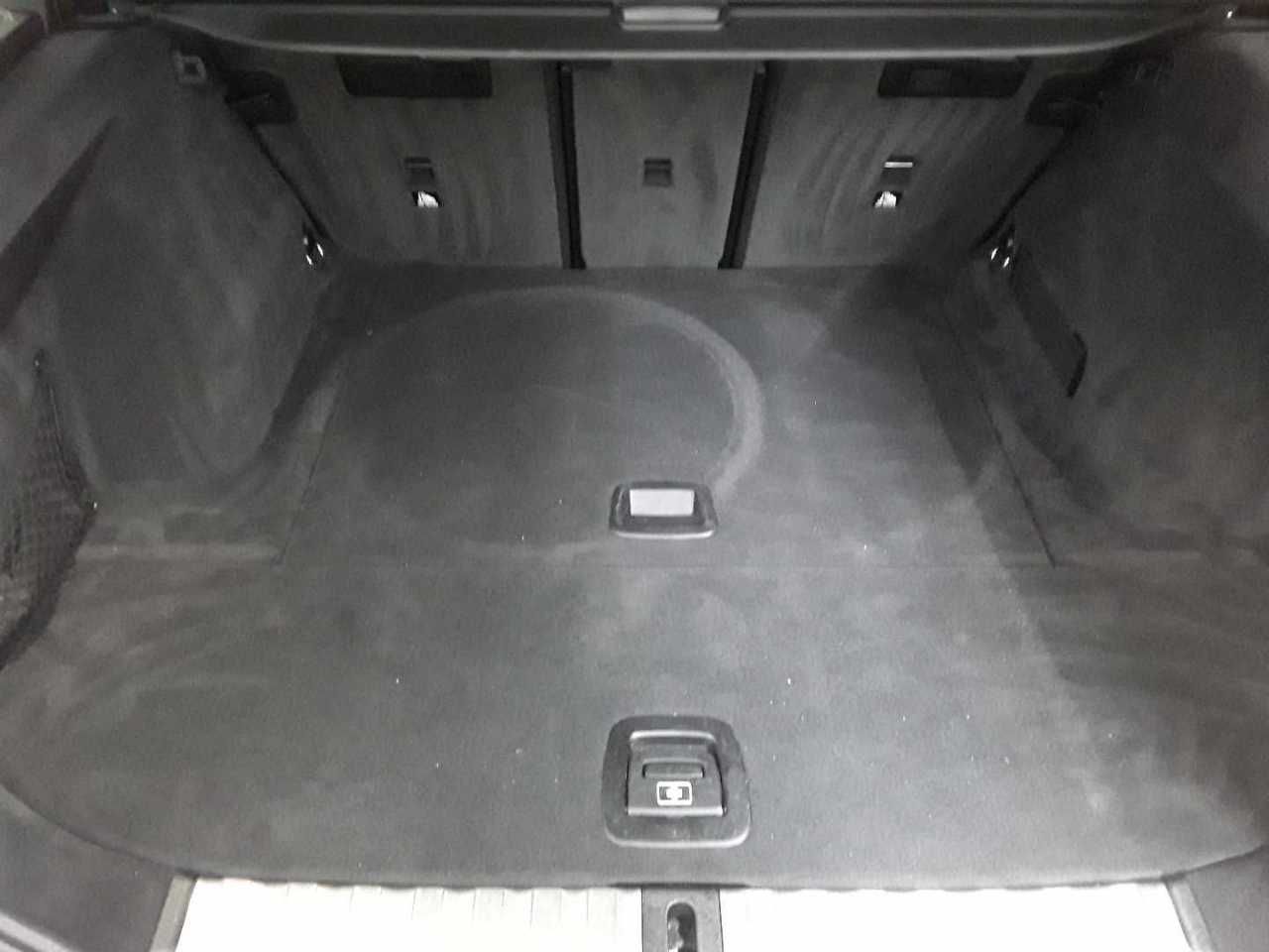 BMW 318d Touring Sport Line Navi SHZ LED foto 9