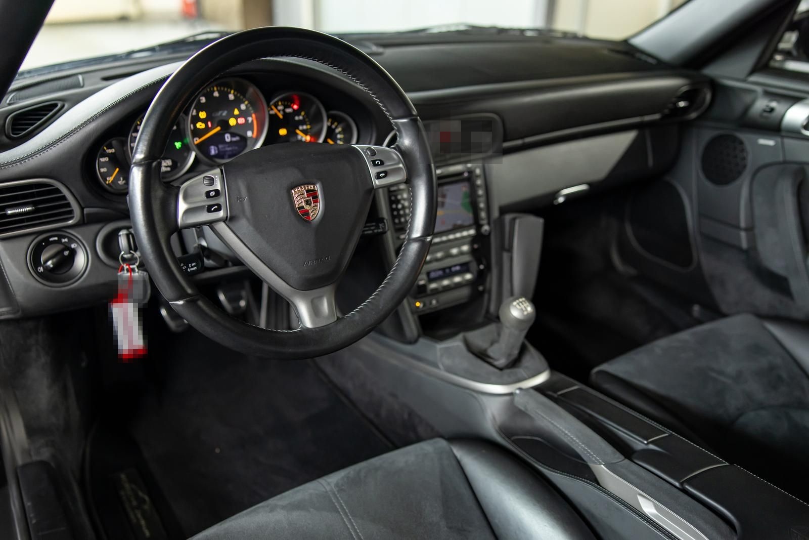 Porsche 911 3.6 Turbo GT2 PDC BOSE KERAMIK VOLL-LEDER foto 14