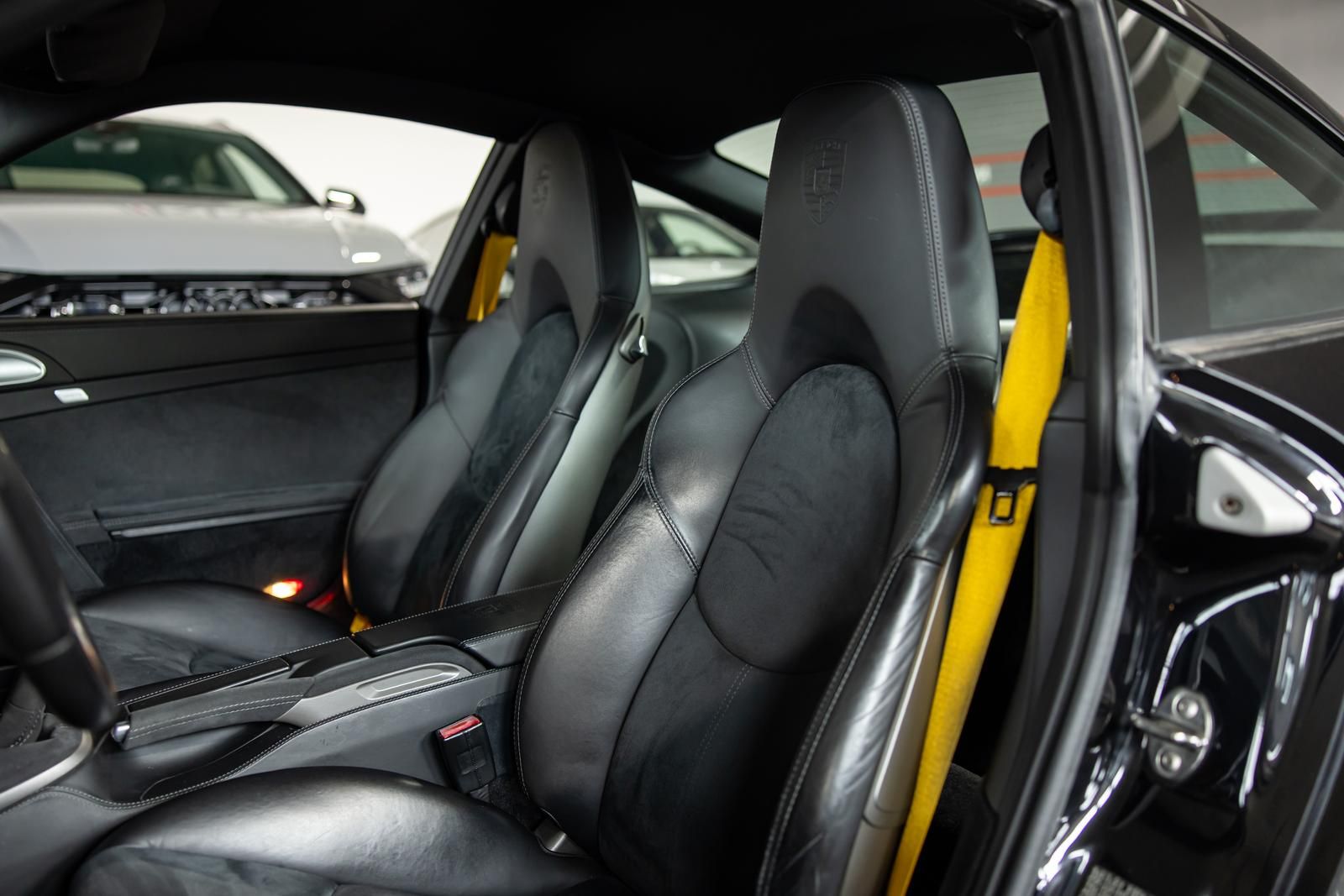 Porsche 911 3.6 Turbo GT2 PDC BOSE KERAMIK VOLL-LEDER foto 16