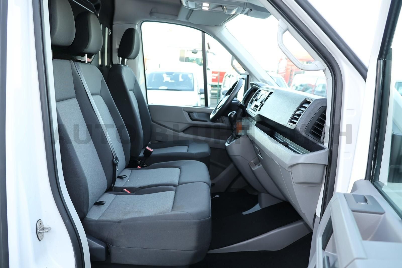 Volkswagen Crafter 35 TDI Kasten L4H3 Standhzg. DSG 3-Sitze foto 12