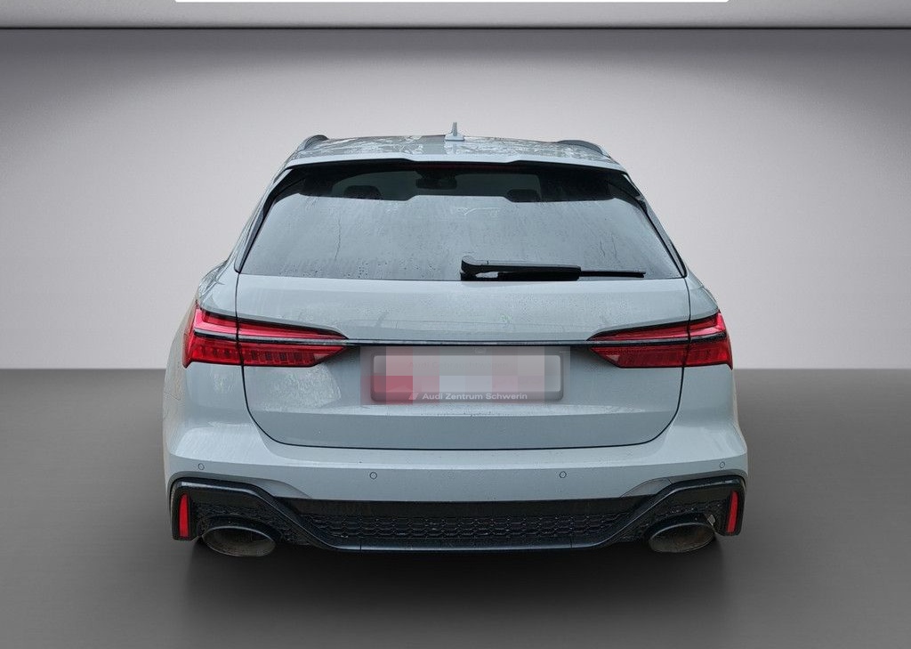 Audi RS6 Avant 4.0 TFSI quattro foto 4