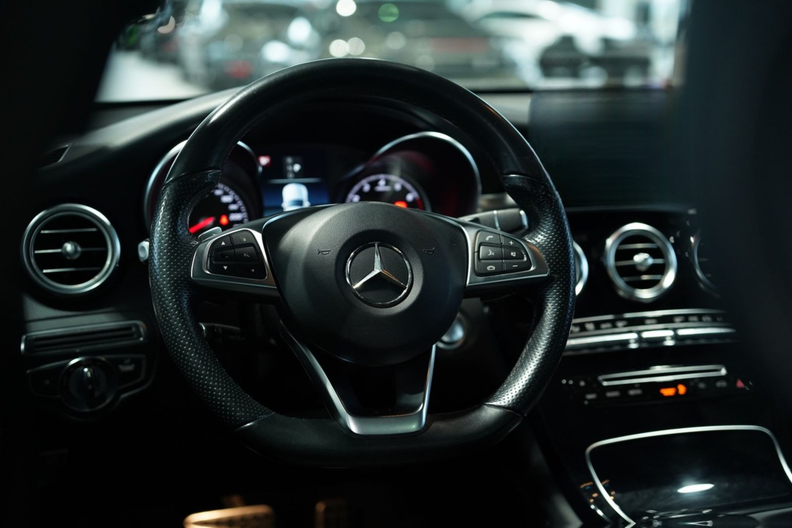 Mercedes-Benz GLC 250 4M AMG Line *20 *Pano *AHK *Navi *KeyGo foto 39