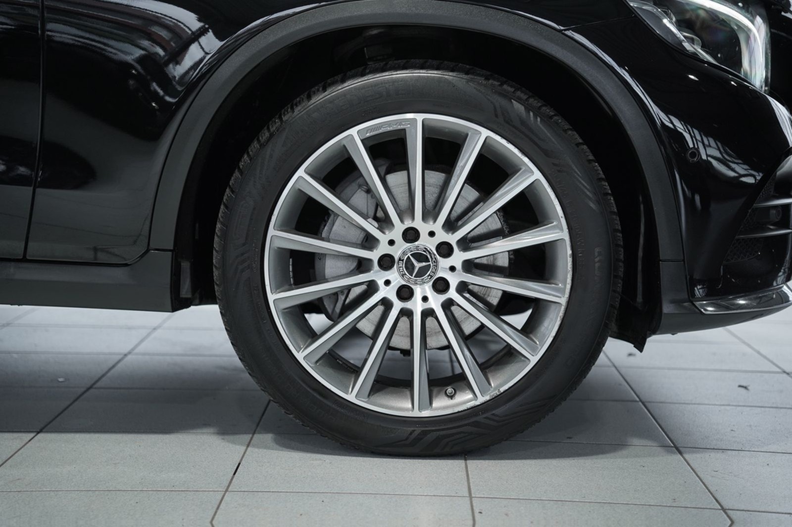 Mercedes-Benz GLC 250 4M AMG Line *20 *Pano *AHK *Navi *KeyGo foto 5