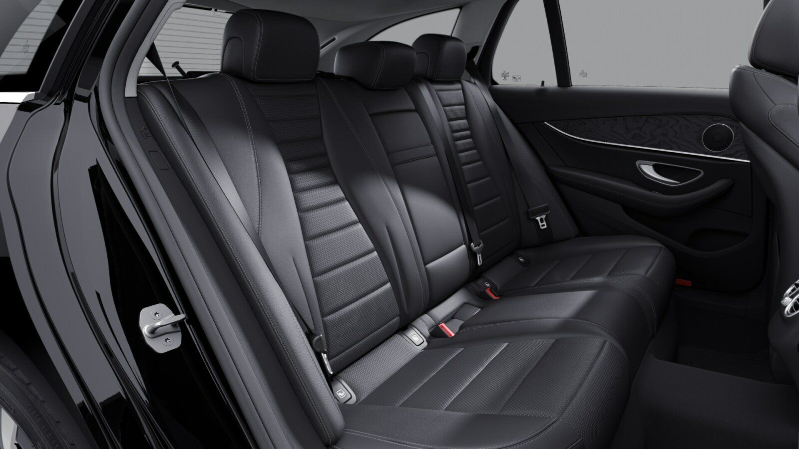 Mercedes-Benz E 300 de 4M T AVANTGARDE+AHK+DISTRO+SHD+KAM+KEYL foto 6