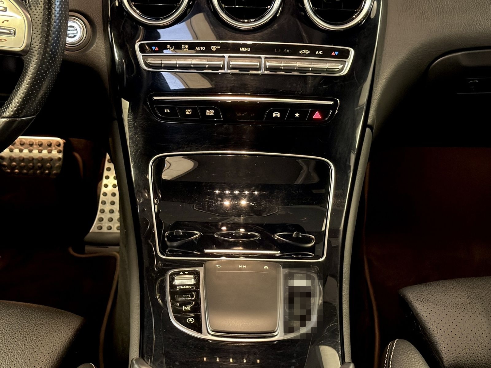 Mercedes-Benz GLC 400 D*AMG LINE*4MATIC*PANORAMA*LED*1.HAND*1A foto 18