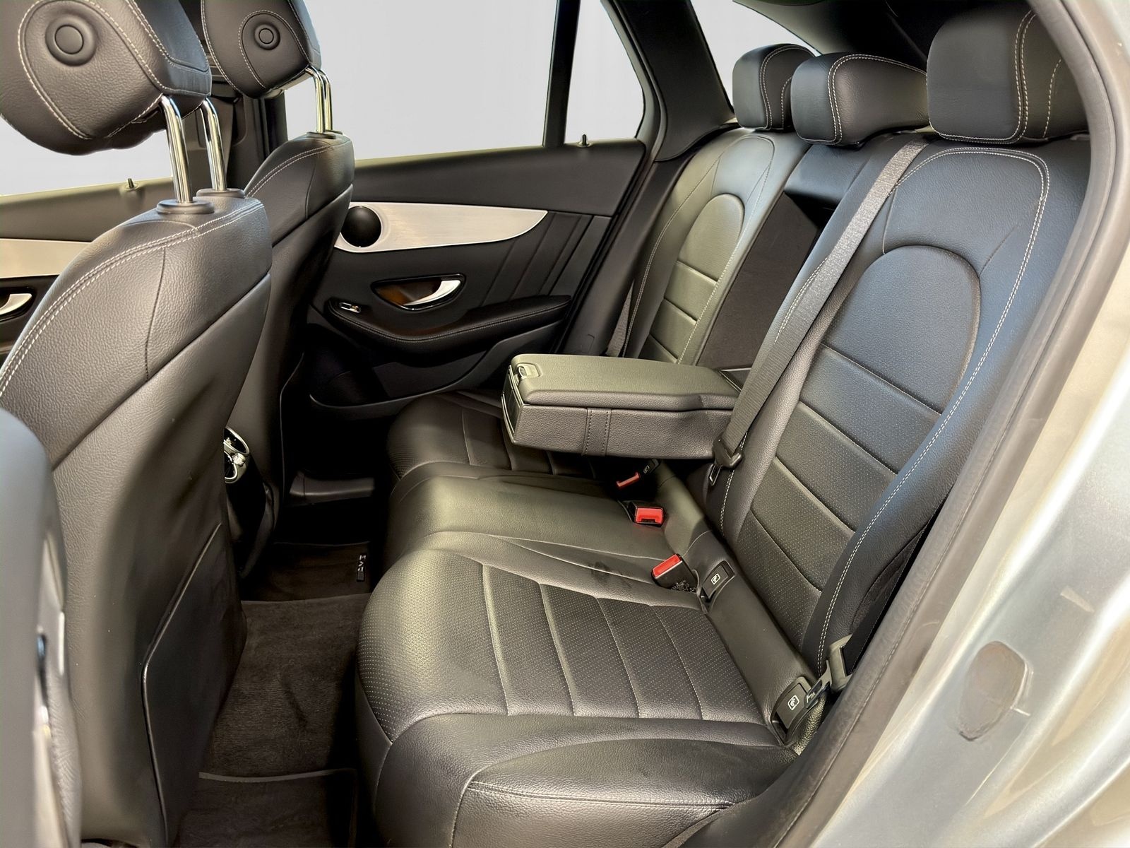 Mercedes-Benz GLC 400 D*AMG LINE*4MATIC*PANORAMA*LED*1.HAND*1A foto 24