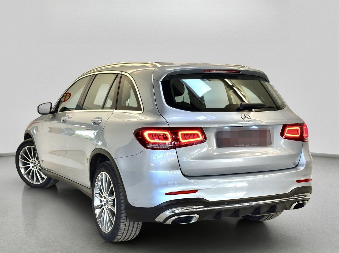 Mercedes-Benz GLC 400 D*AMG LINE*4MATIC*PANORAMA*LED*1.HAND*1A foto 6