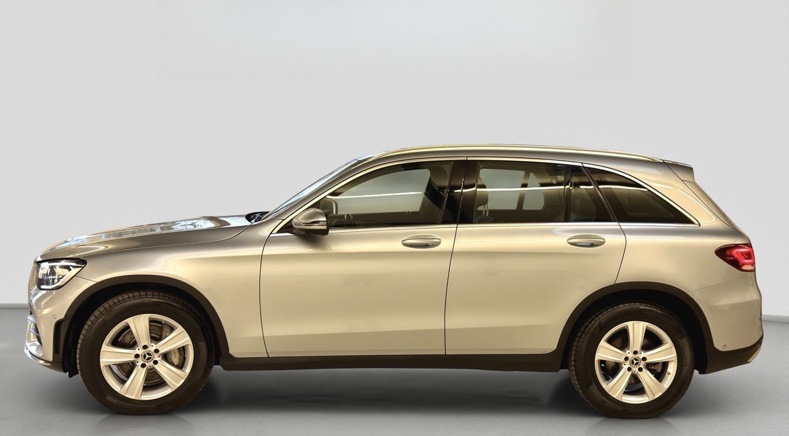 Mercedes-Benz GLC 400 D*AMG LINE*4MATIC*PANORAMA*LED*1.HAND*1A foto 7