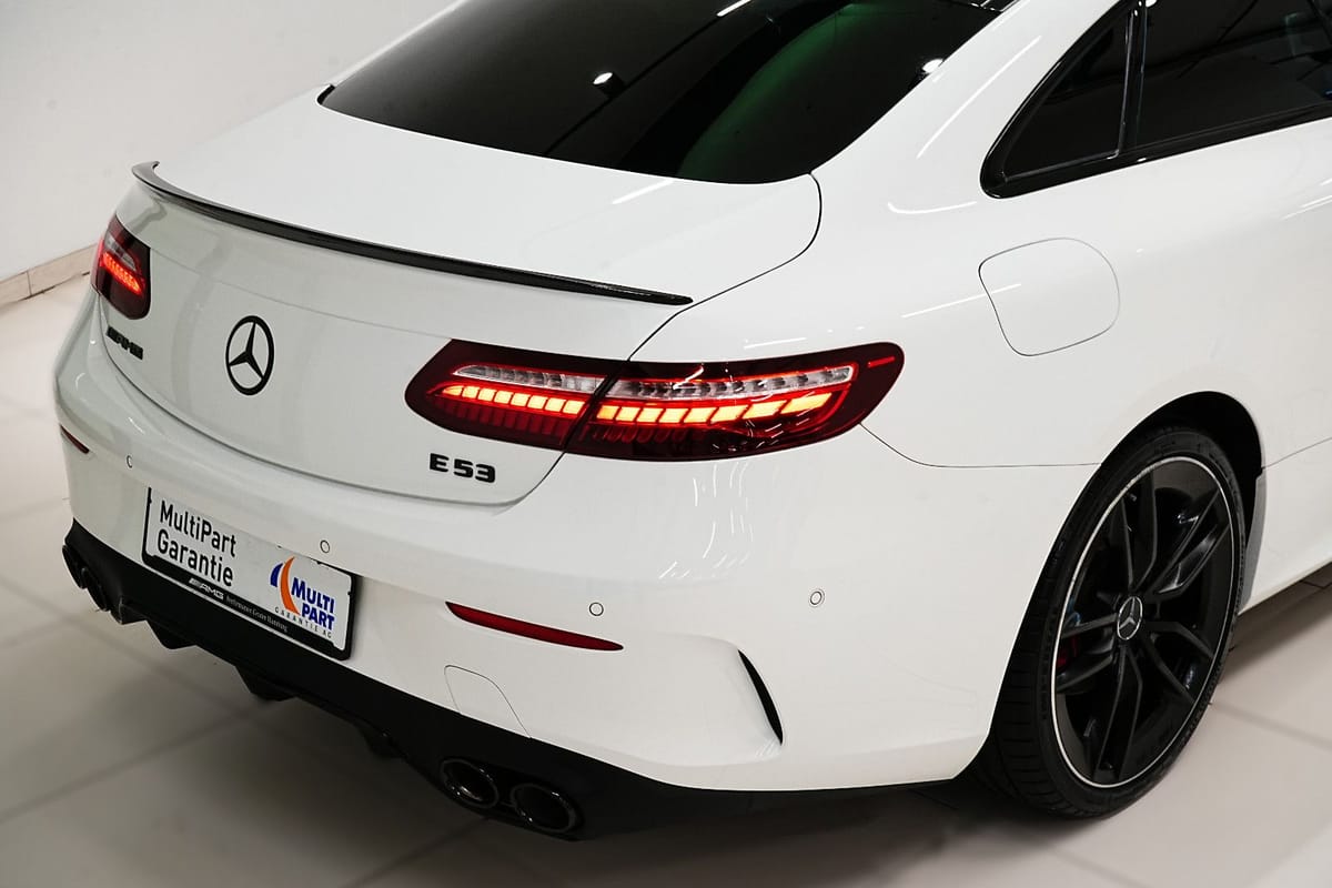 Mercedes-Benz E 200 COUPE AMG E53-UMBAU NIGHT PANO DISTR 360° foto 5