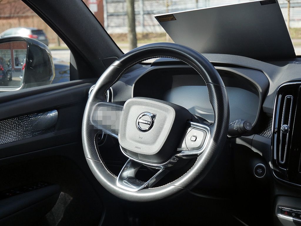 Volvo XC40 T3 R Design foto 11