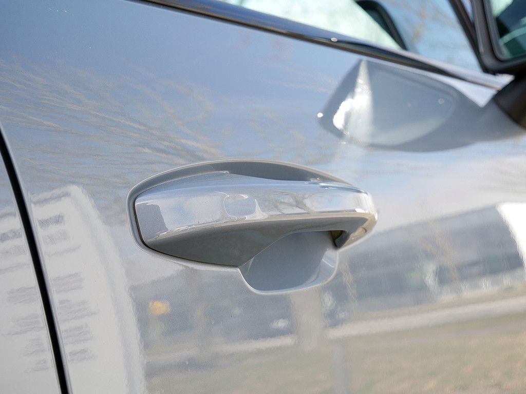 Volvo XC40 T3 R Design foto 12