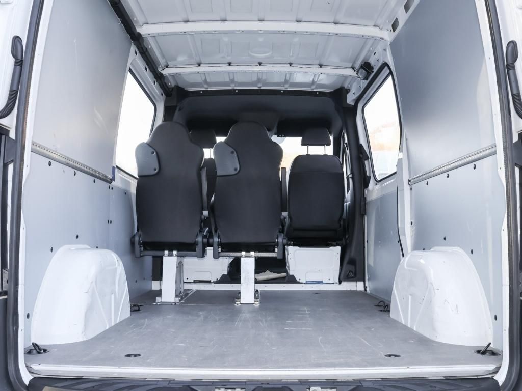 Mercedes-Benz Sprinter 211 Kasten/L1H1/AHK/360°/4Sitzer foto 12