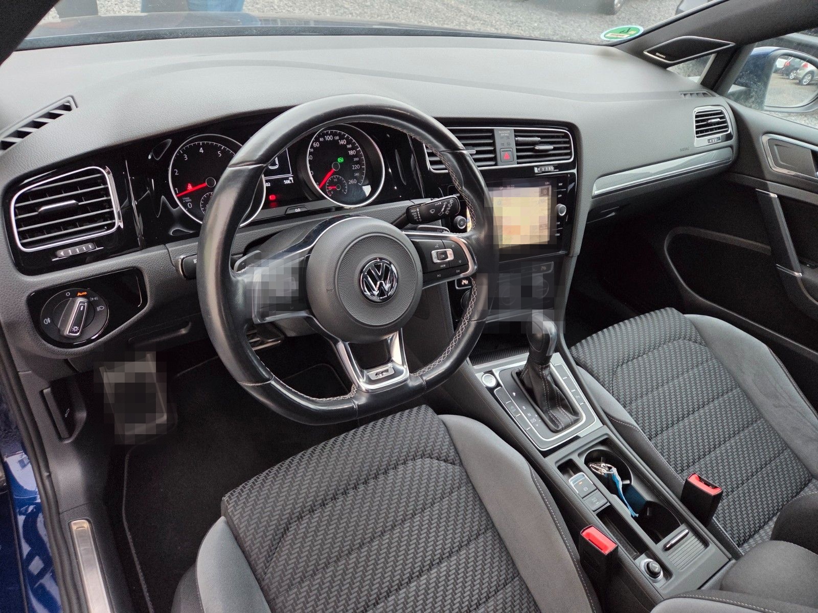 Volkswagen Golf VII Lim. R-Line-DSG-Kamera-Navi-Matrix-LED foto 9