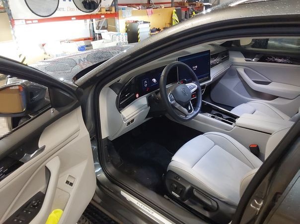 Volkswagen Passat Variant 1.5 TSI eHybrid Elegance IQ.Light foto 4