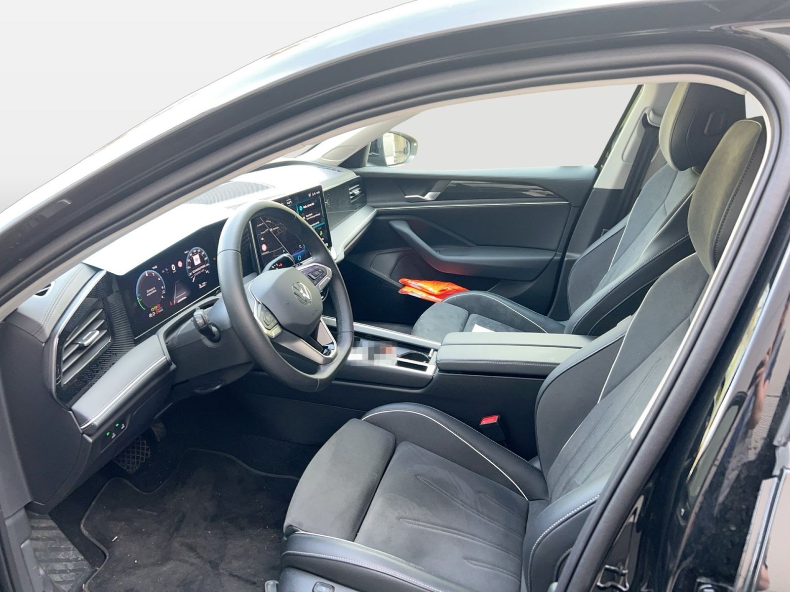 Volkswagen Passat Variant 1.5 TSI eHybrid CarPlay|AHK|HUD foto 8