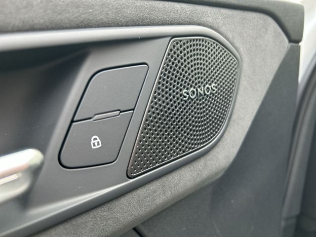 Audi Q3 SUV e-hybrid S tronic foto 13