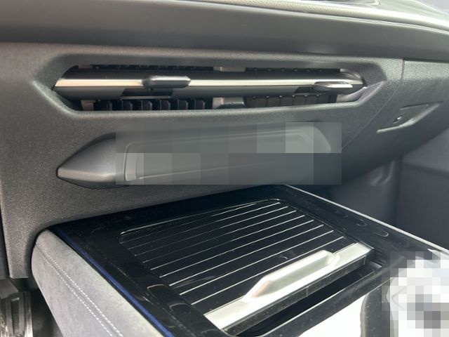 Audi Q3 SUV e-hybrid S tronic foto 9