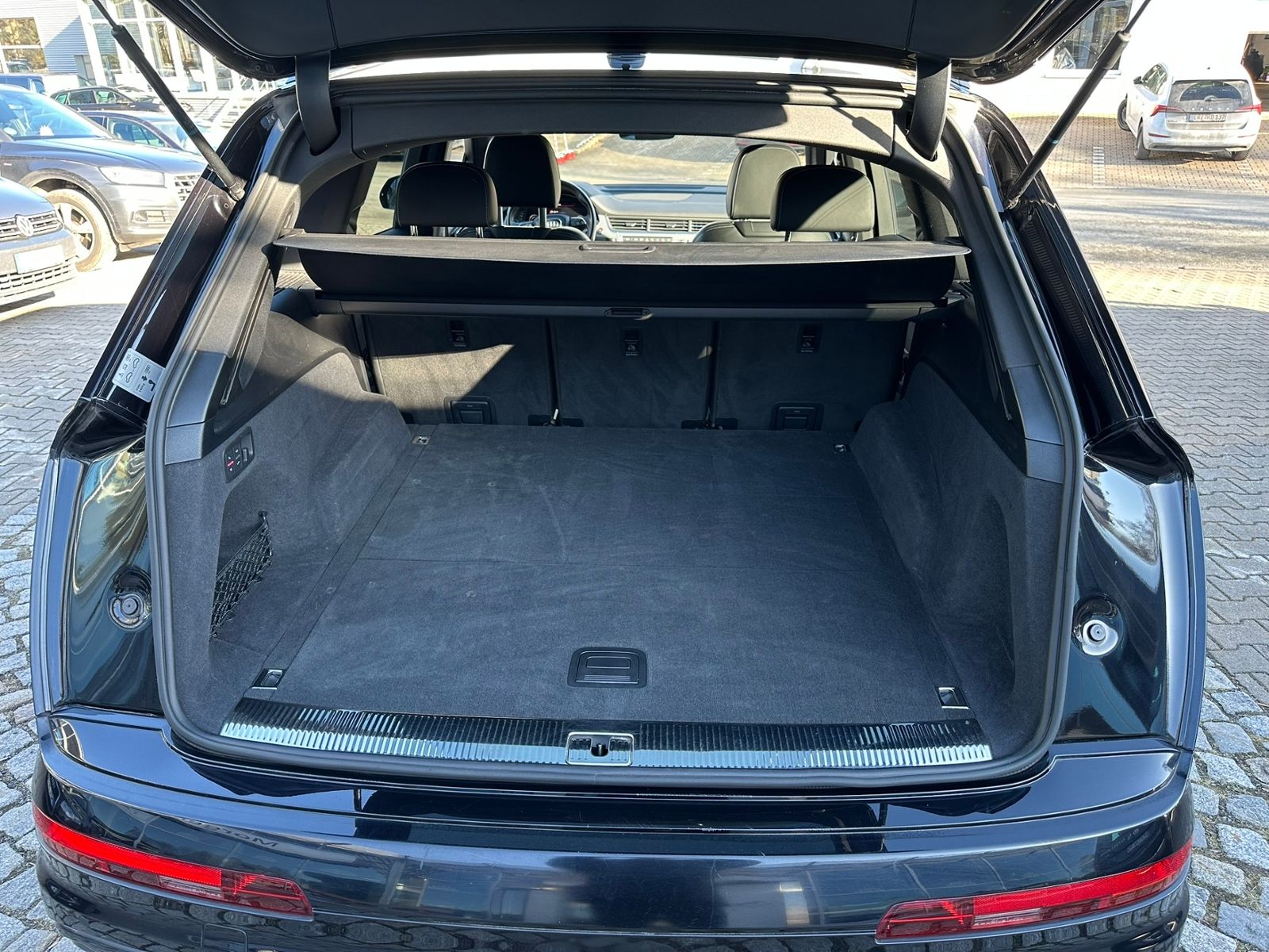 Audi SQ7 4.0 TDI quattro KLIMA LED NAVI LEDER ALU foto 12