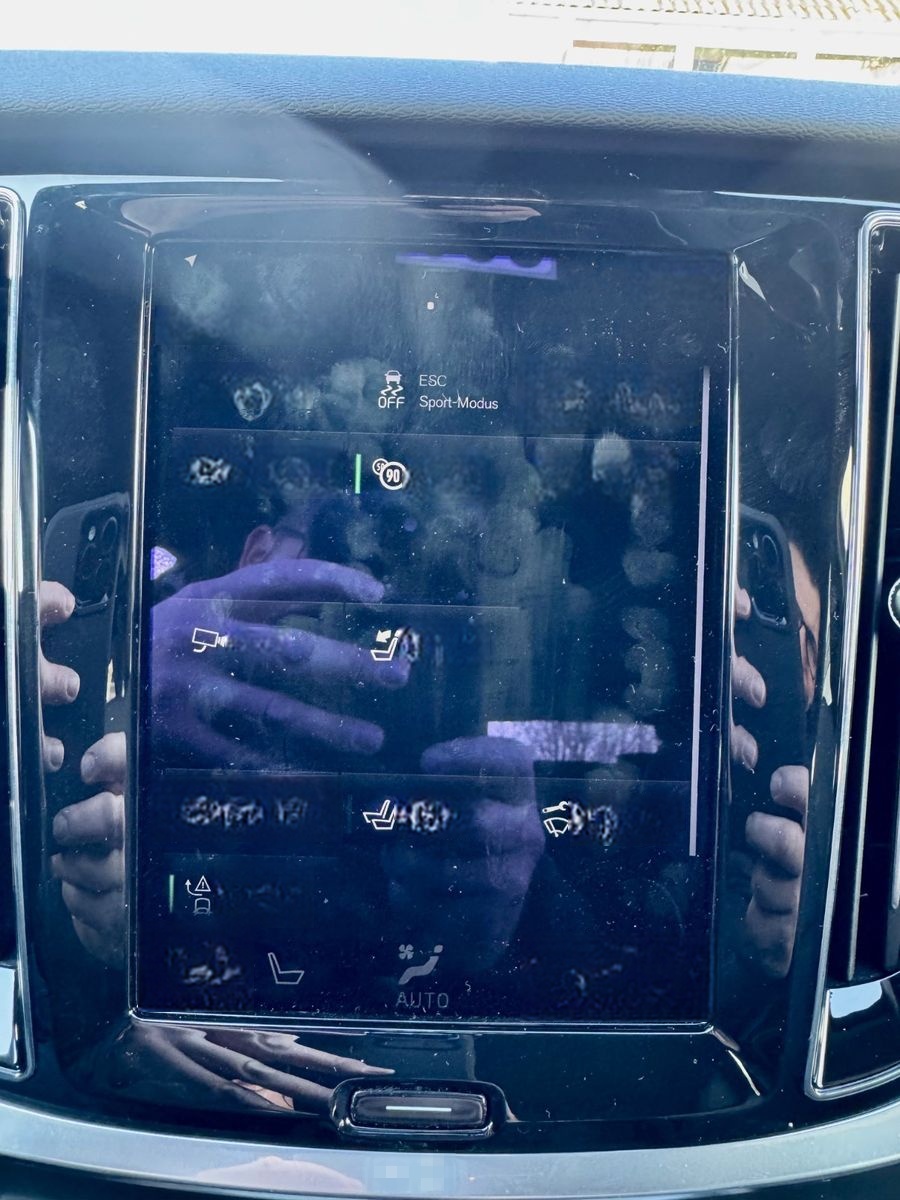 Volvo V60 B4 Diesel Kombi R-Design 8-Gang foto 18