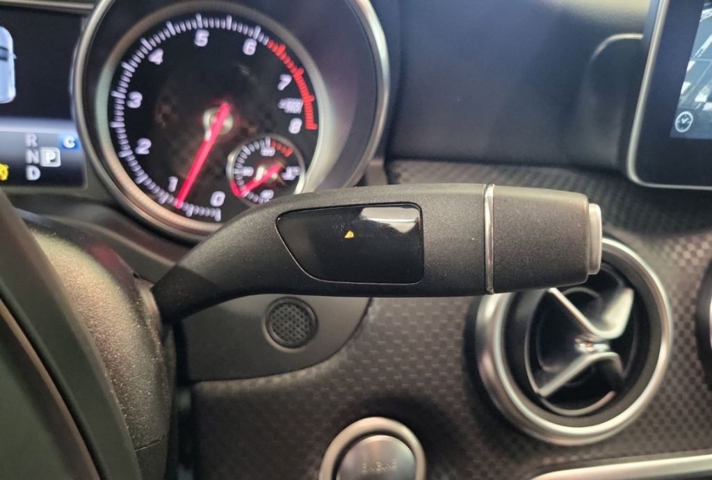 Mercedes-Benz A 250 BlueEfficiency Urban AUTOMATIK NAV LED SIT foto 20