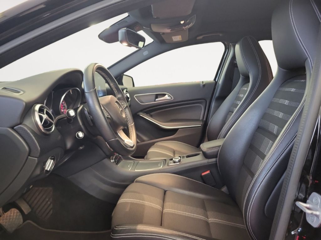 Mercedes-Benz A 250 BlueEfficiency Urban AUTOMATIK NAV LED SIT foto 9