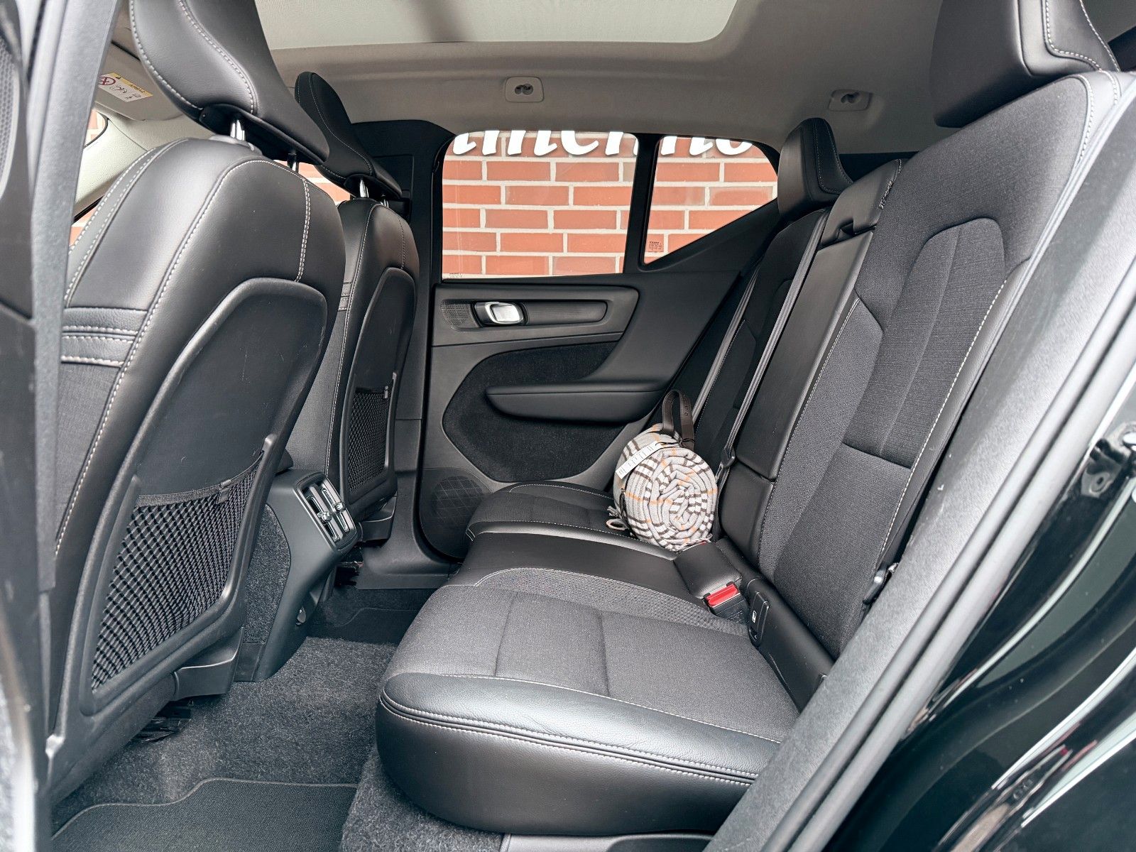 Volvo XC40 Momentum AHK*PANO*LED foto 13