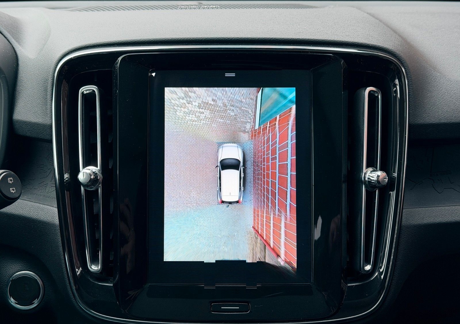 Volvo XC40 Momentum AHK*PANO*LED foto 16