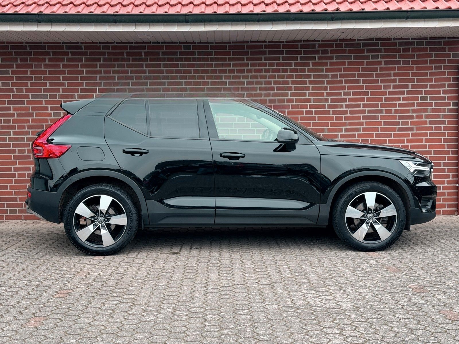 Volvo XC40 Momentum AHK*PANO*LED foto 6