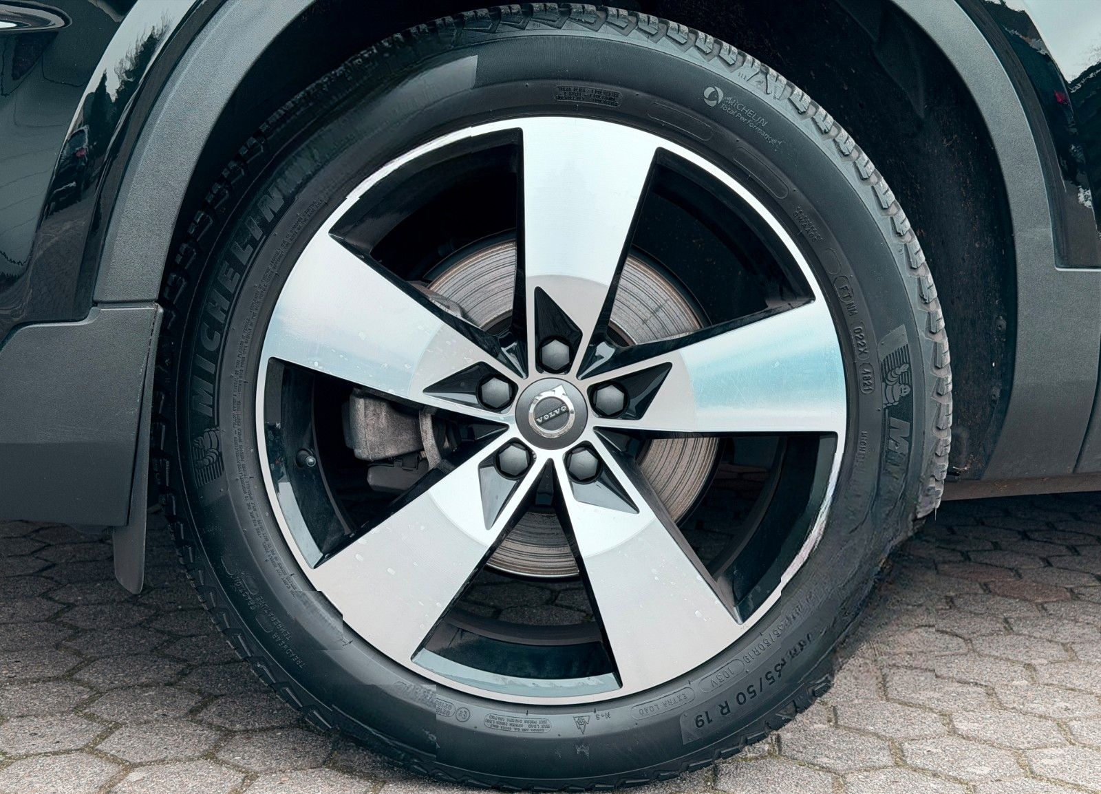 Volvo XC40 Momentum AHK*PANO*LED foto 9