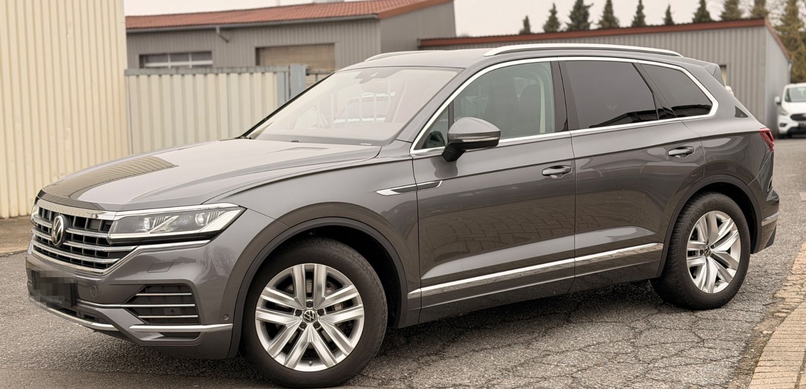 Volkswagen Touareg 3.0TDI Tip. 4Motion*LED*Luft*AHK*Kamera* foto 2