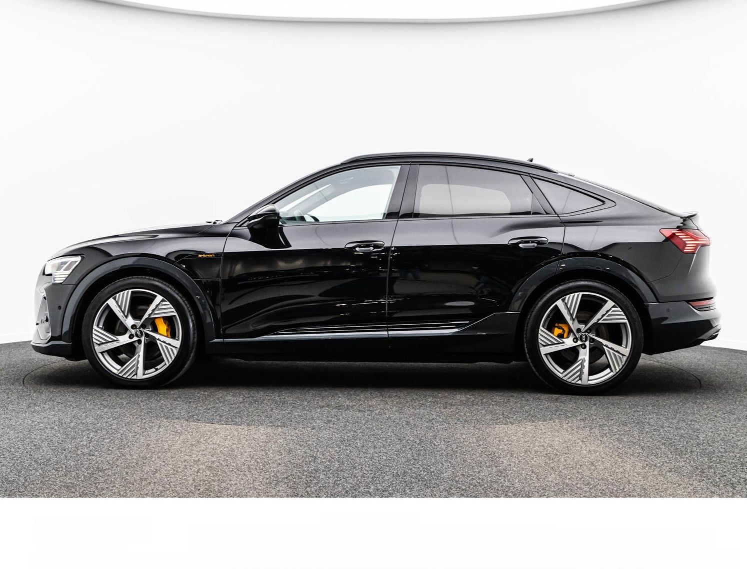 Audi E-TRON SPORTBACK 55 2x S LINE BLACK/ACC/HuD/PANO foto 12
