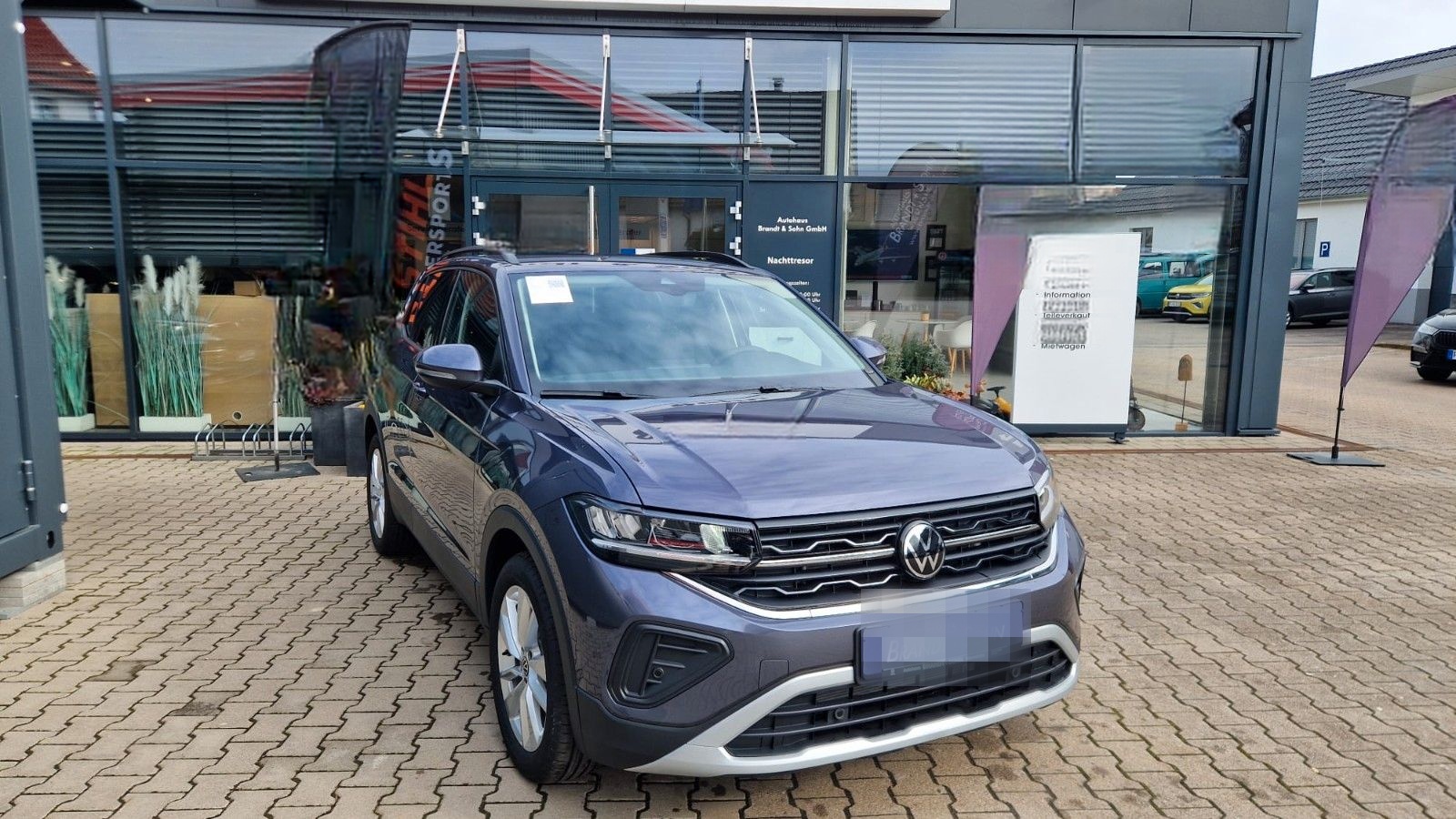Volkswagen T-Cross 1.0 TSI 85 kW Life | TotW | R*CAM | 3 J. foto 2