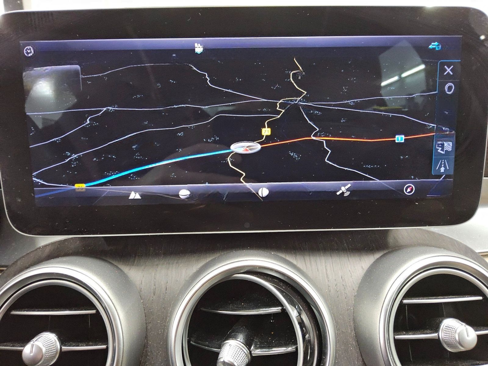 Mercedes-Benz C 300 T d AMG-Line Leder Navi LED Memory Shz foto 7