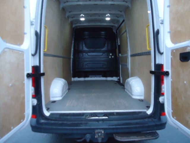 Volkswagen Crafter Kasten Kasten 35 mittellang Hochdach FWD foto 12