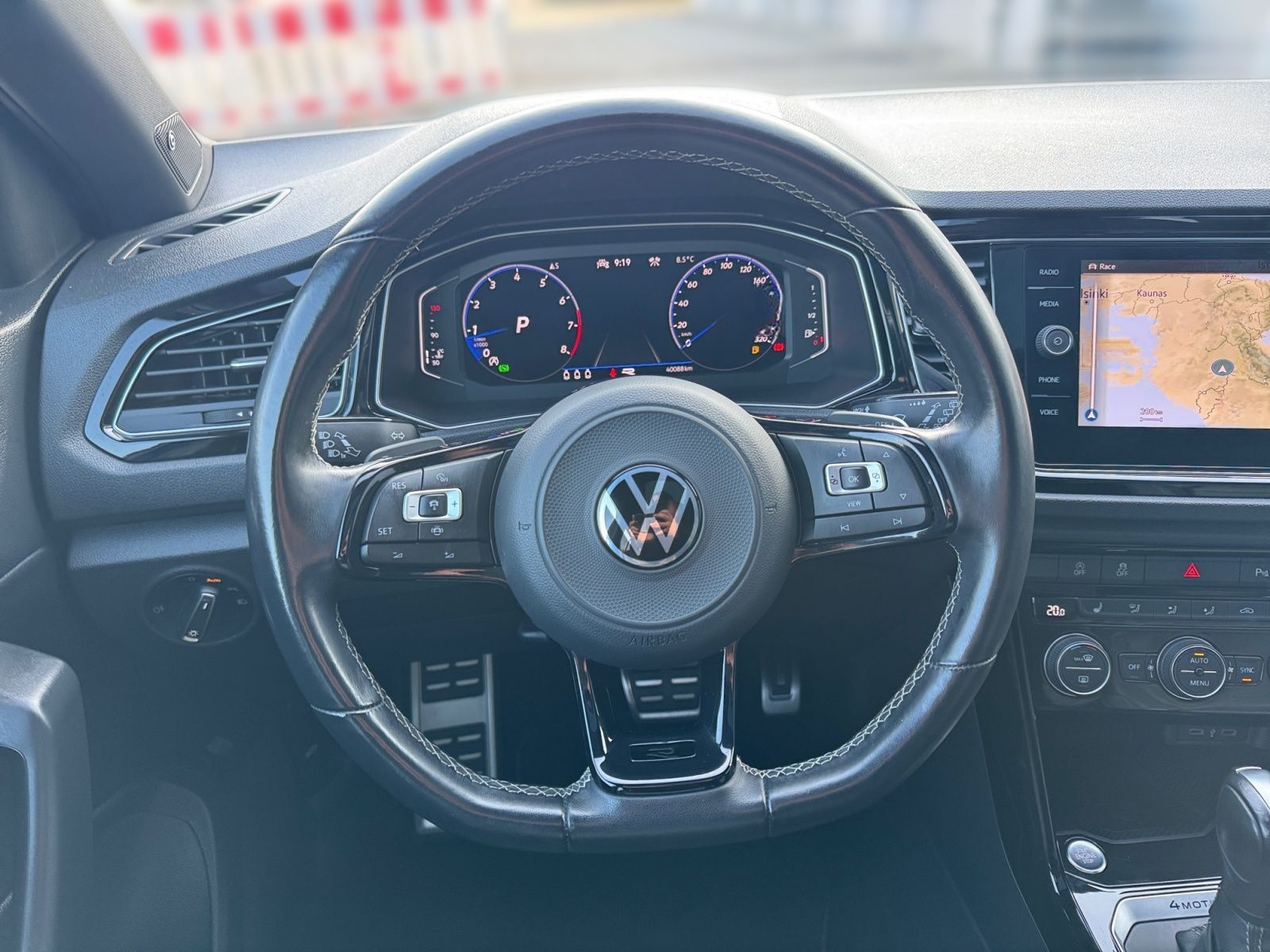 Volkswagen T-Roc R 4Motion 300PS VOLLAUSSTATTUNG foto 11